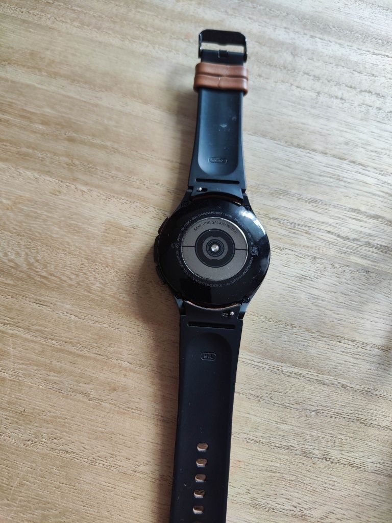 Samsung Galaxy watch 4 46mm e-sim