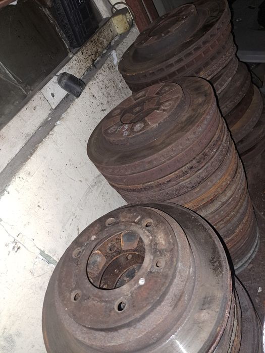 Тормозний диск Mitsibishi Pajero Wagon 3/4