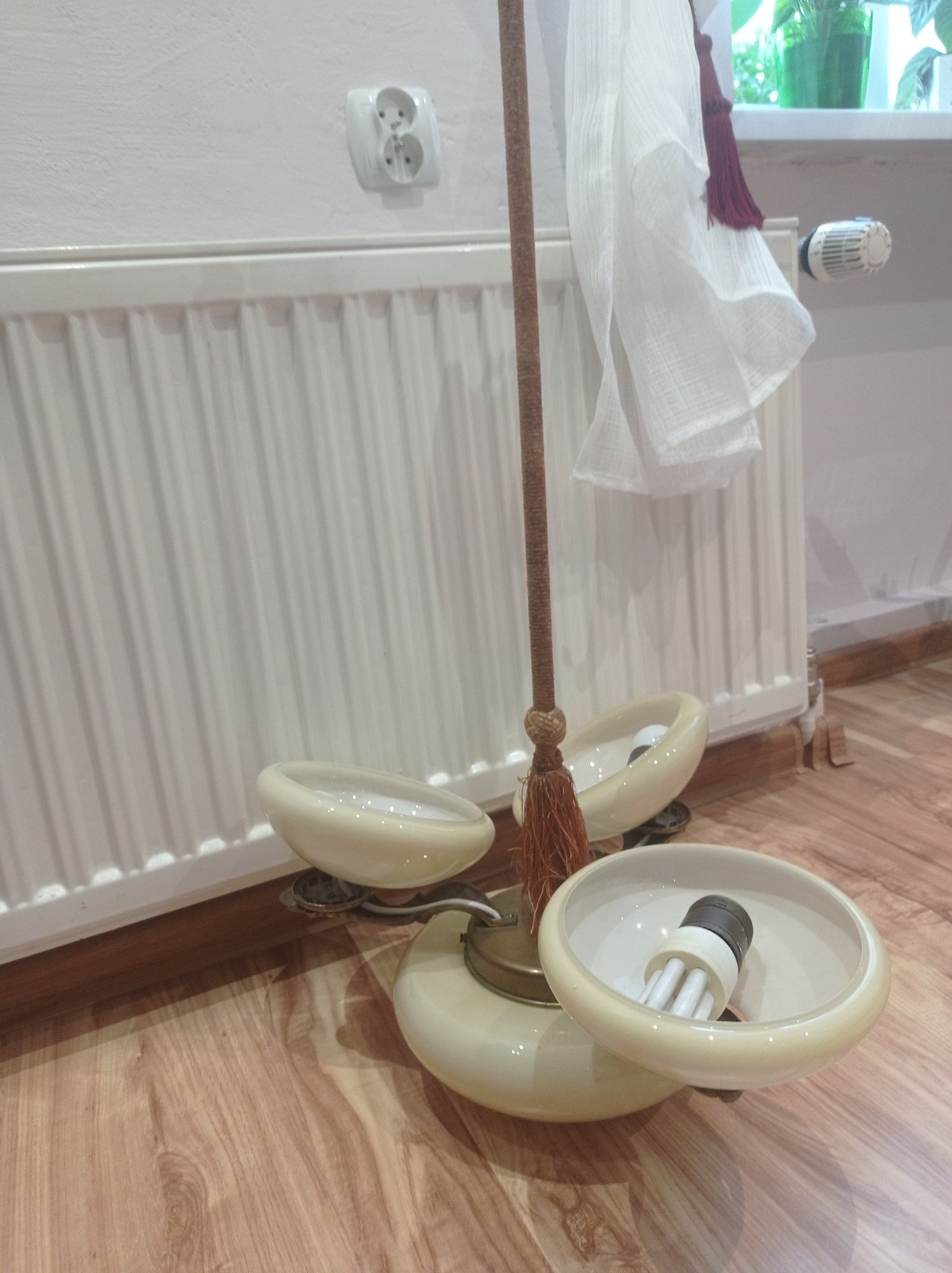 Żyrandol do salonu