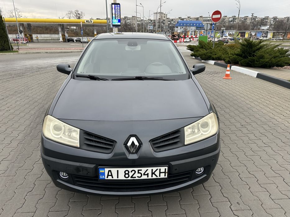 Рено Меган 1.6 автомат газ