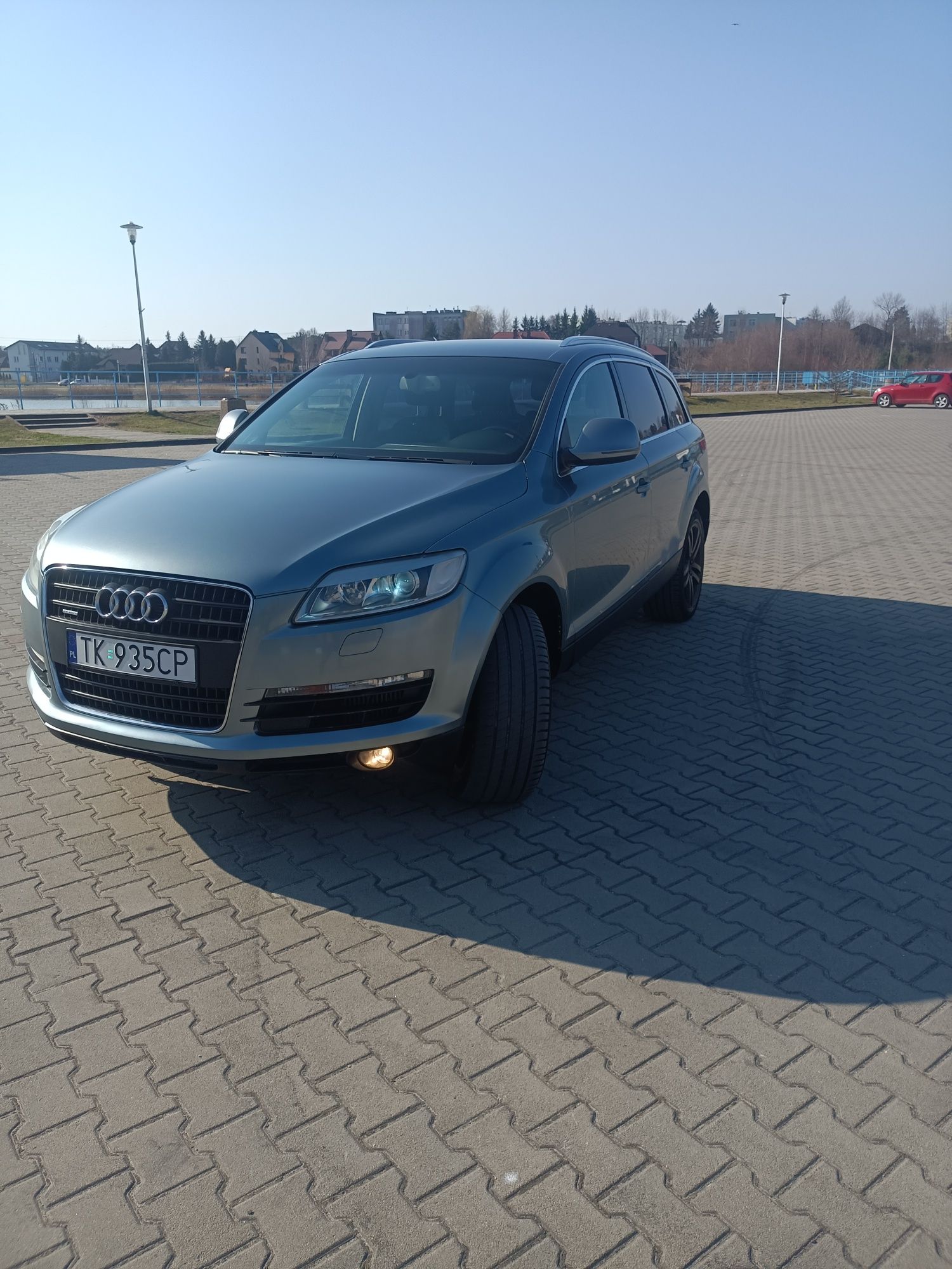 Audi Q7 3.0 V6 mega doinwestowany 20 cali bixenon