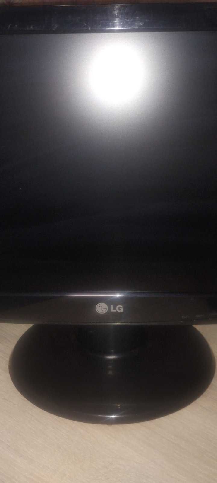 LG Flatron w1943