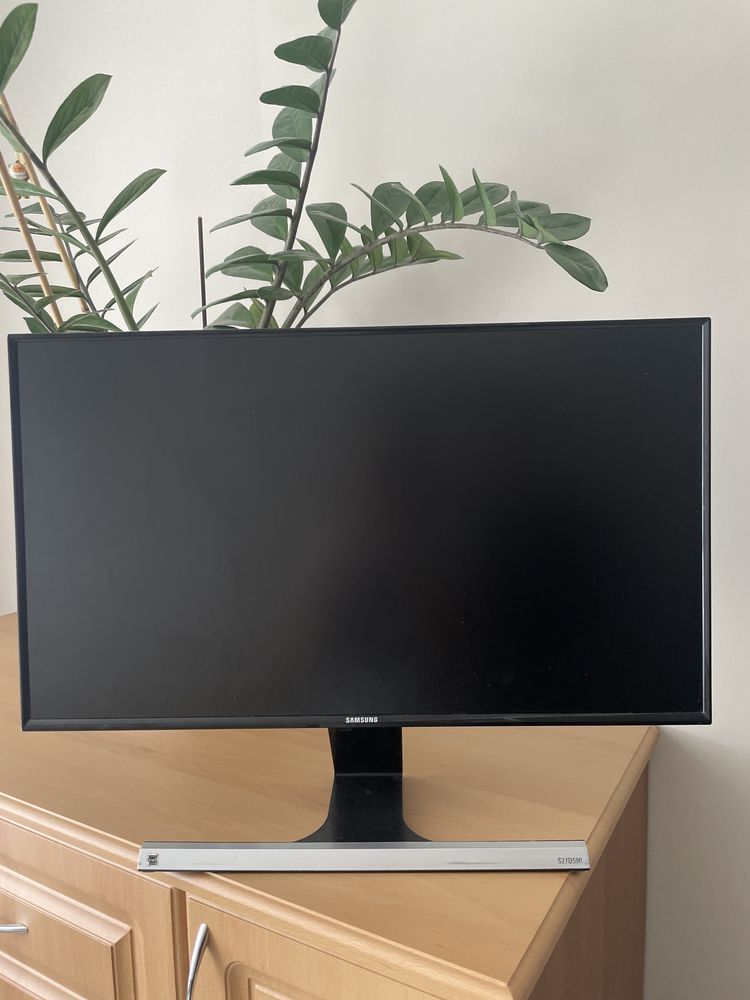 Монітор Samsung s26d590