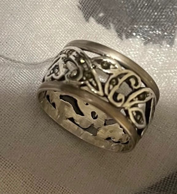 Anel medida 17 em prata e marcassites antigo