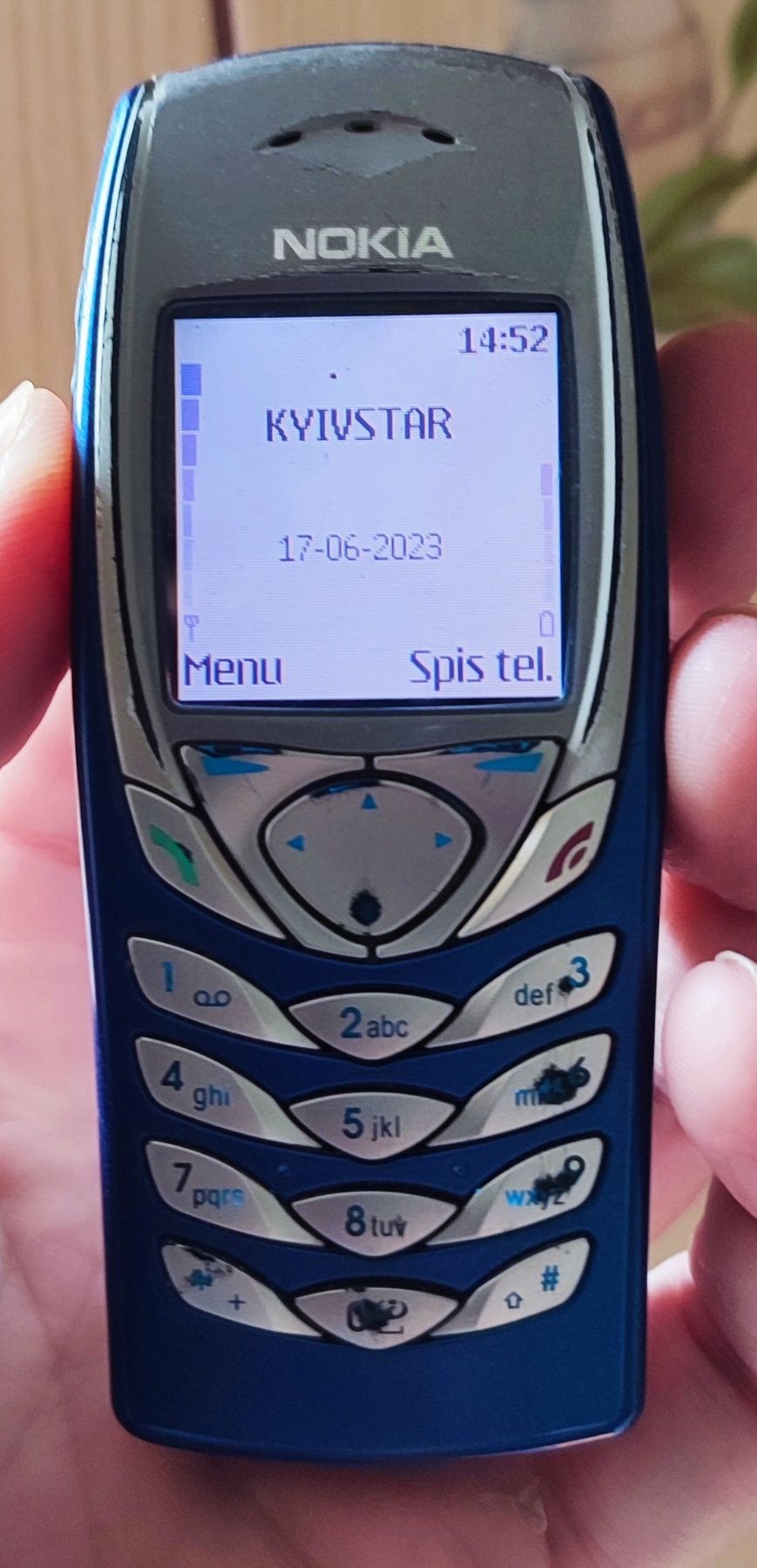 Телефон Nokia 6100 на запчастини