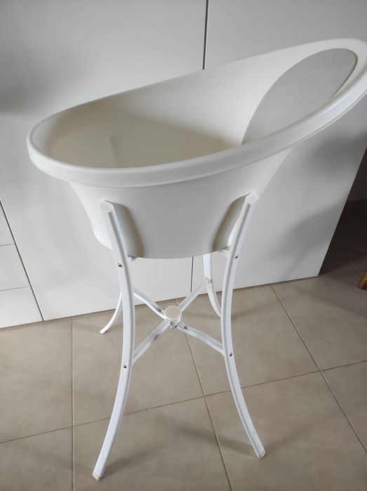 Banheira bebé Shnuggle com suporte