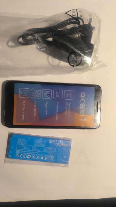 smartfon Alcatel 1 + ładowarka