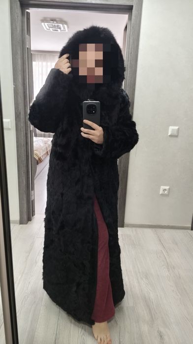 Шуба жіноча чорна