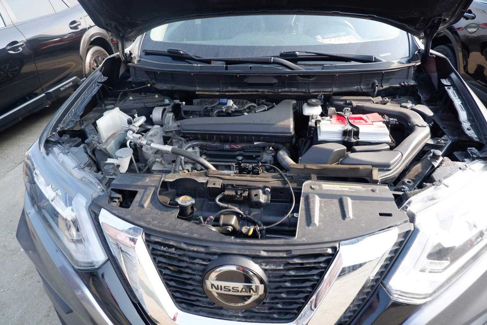 Nissan Rogue 2020 року