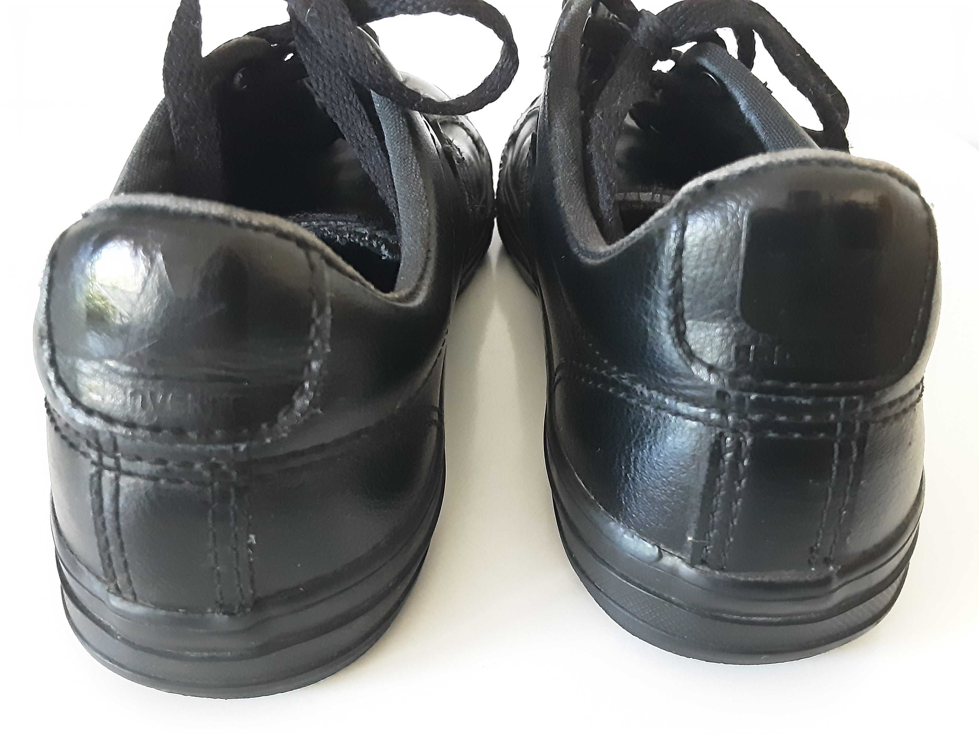 35 sneakersy buty sportowe czarne skórzane Converse