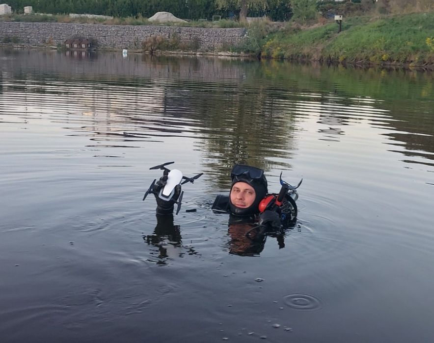 Водолаз аквалангіст 24/7