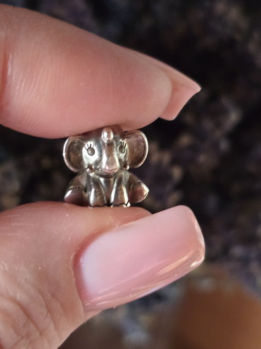 Продам оригинальные Шарм Пандора