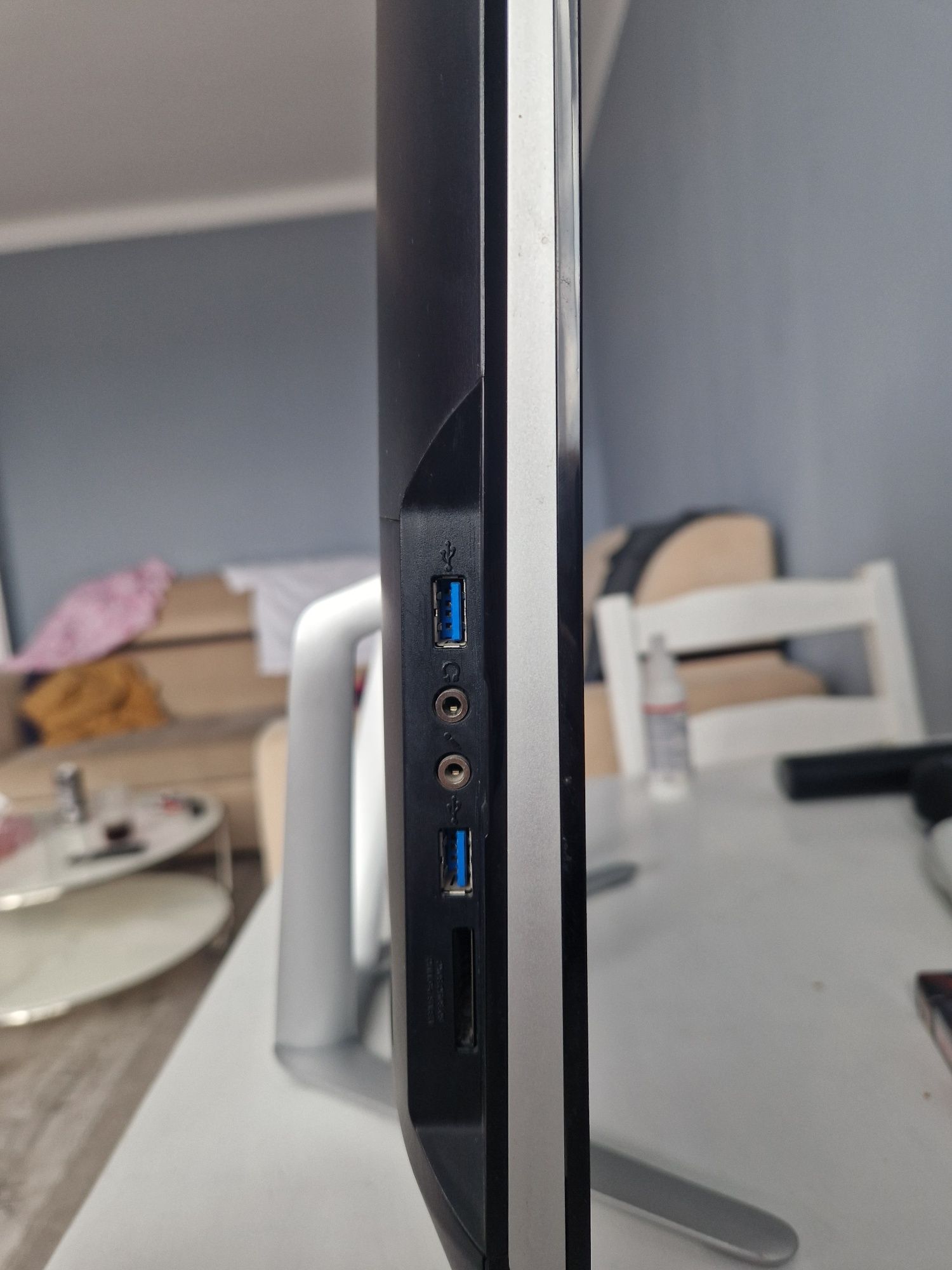 Lenovo 10150 All in One Komputer w monitorze - Intel i3 8GB RAM  Win10