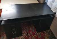 Czarne duże biurko (wys 75 cm, blat 128 cm x 60 cm)