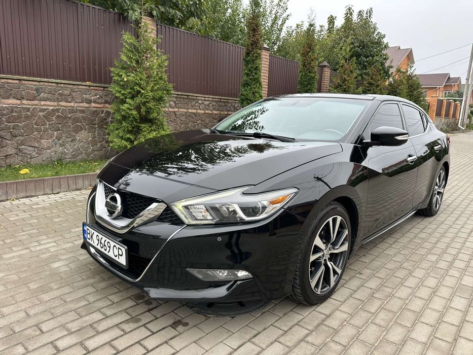 Продам Нисан Махima