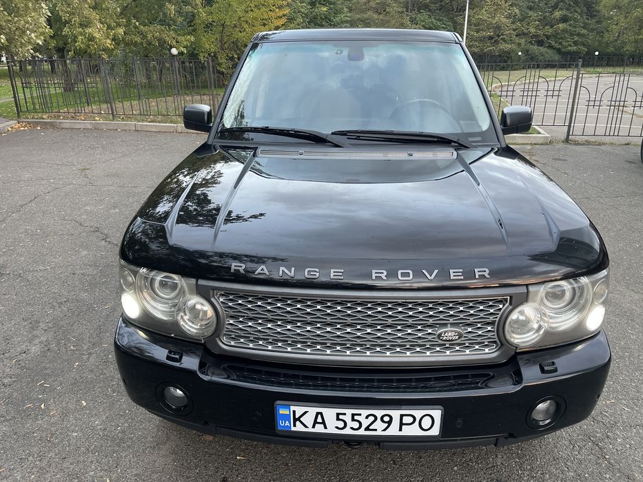 Продам Land Rover Range Rover 4.4 2007 года Официал