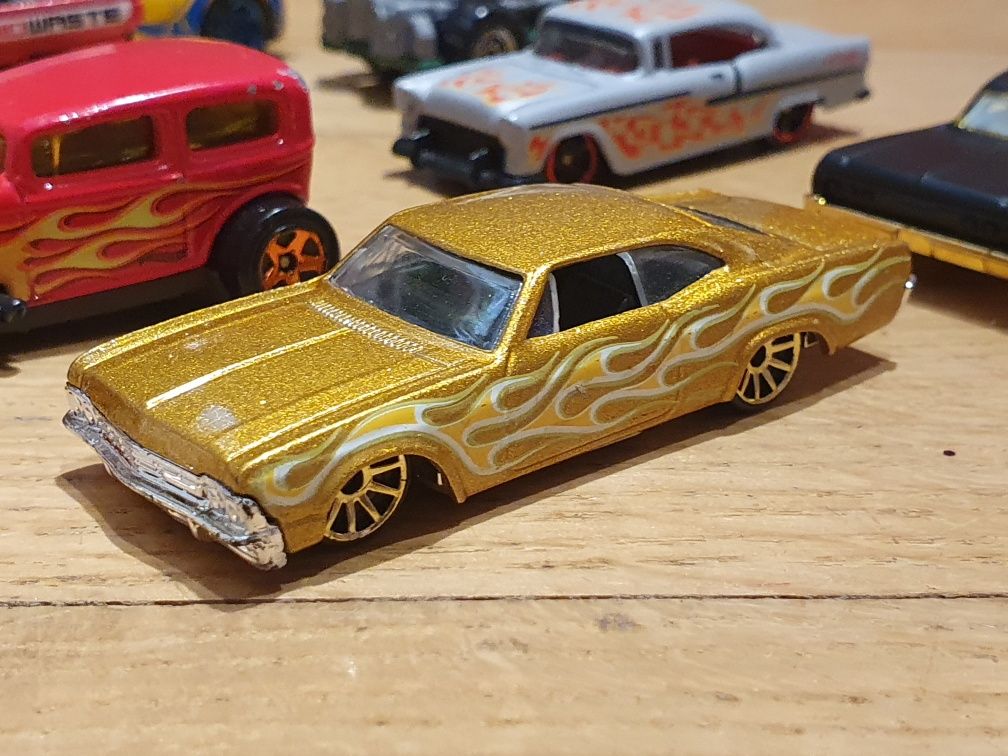 Машинки  Hot weels  Mattel