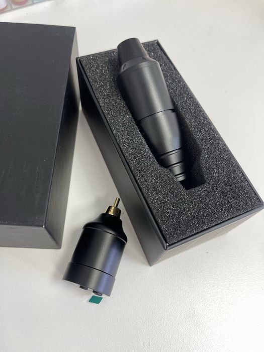 Bezprzewodowe Urzadzenie do makijazu permanentnego EVORA