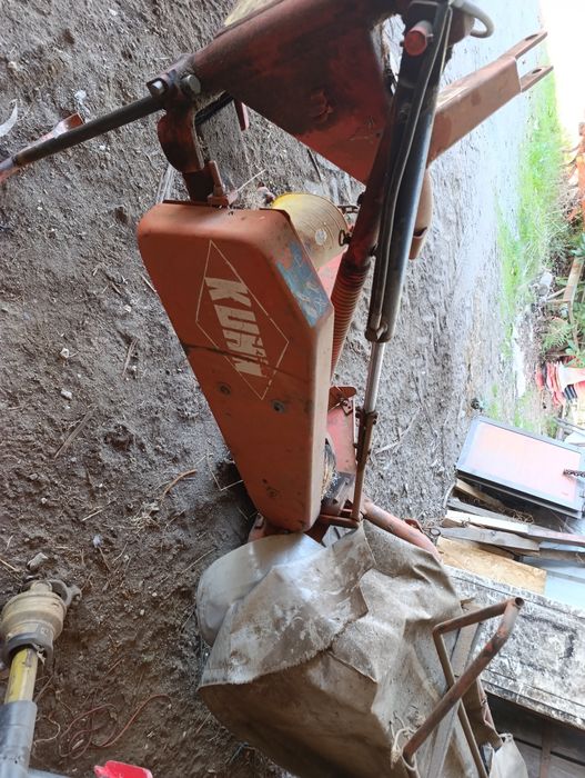 Gadanheira rotativa Kuhn gmd 55