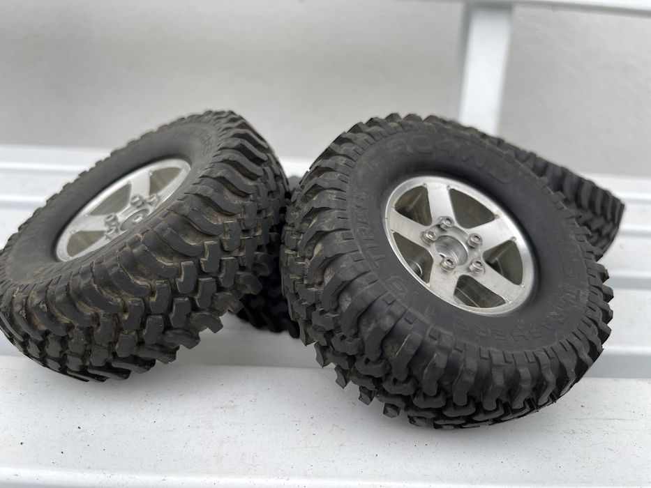 RC4WD Mud Thrashers 1.9