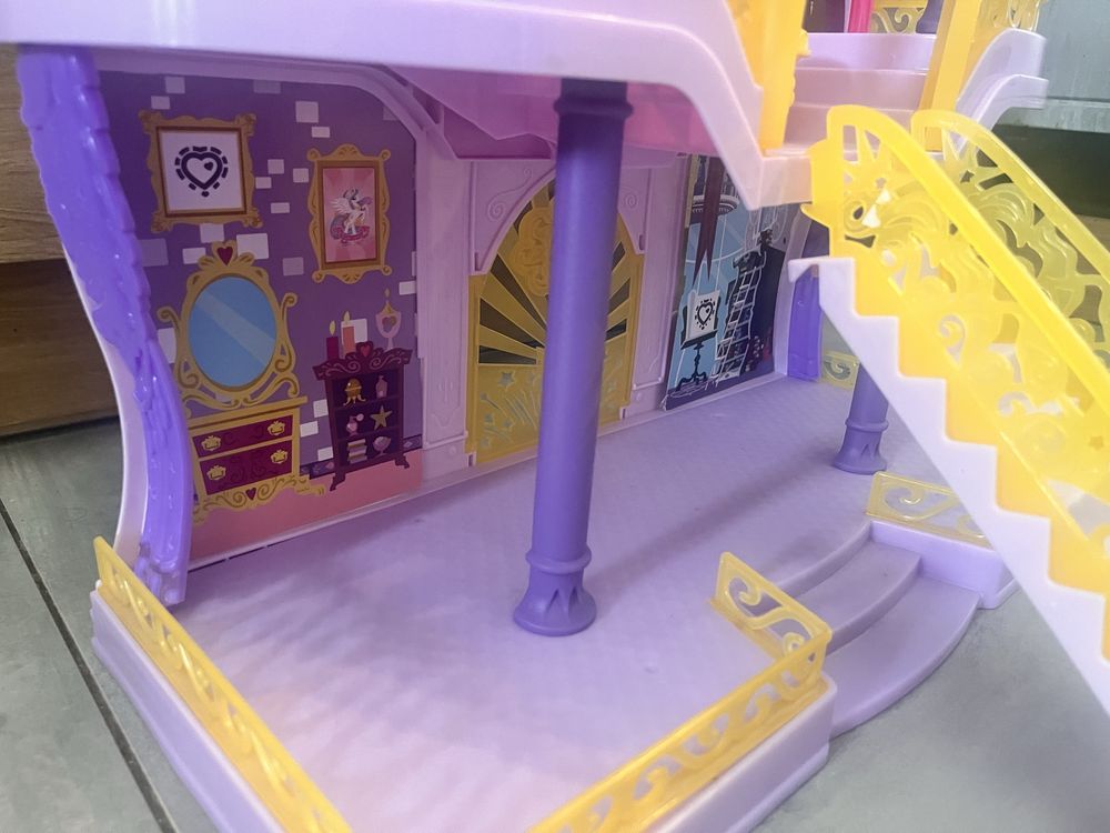 Zamek Celestii my little pony