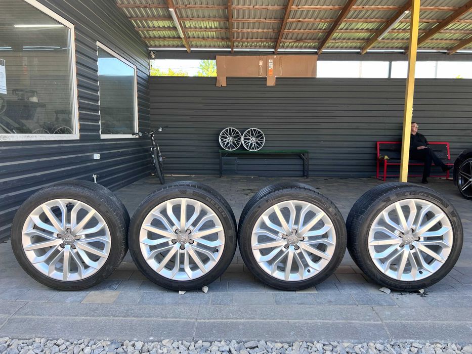 Audi R19 5x112 8.5j et45 A6 A4 Skoda VW Q3 титани з шинами 255\40\r19