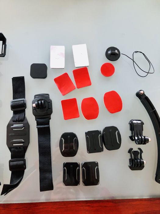 3 cameras 4K, Go pro 7 black + go pro 4 black + camera 4K + Muitos Acessórios + Mala de transporte