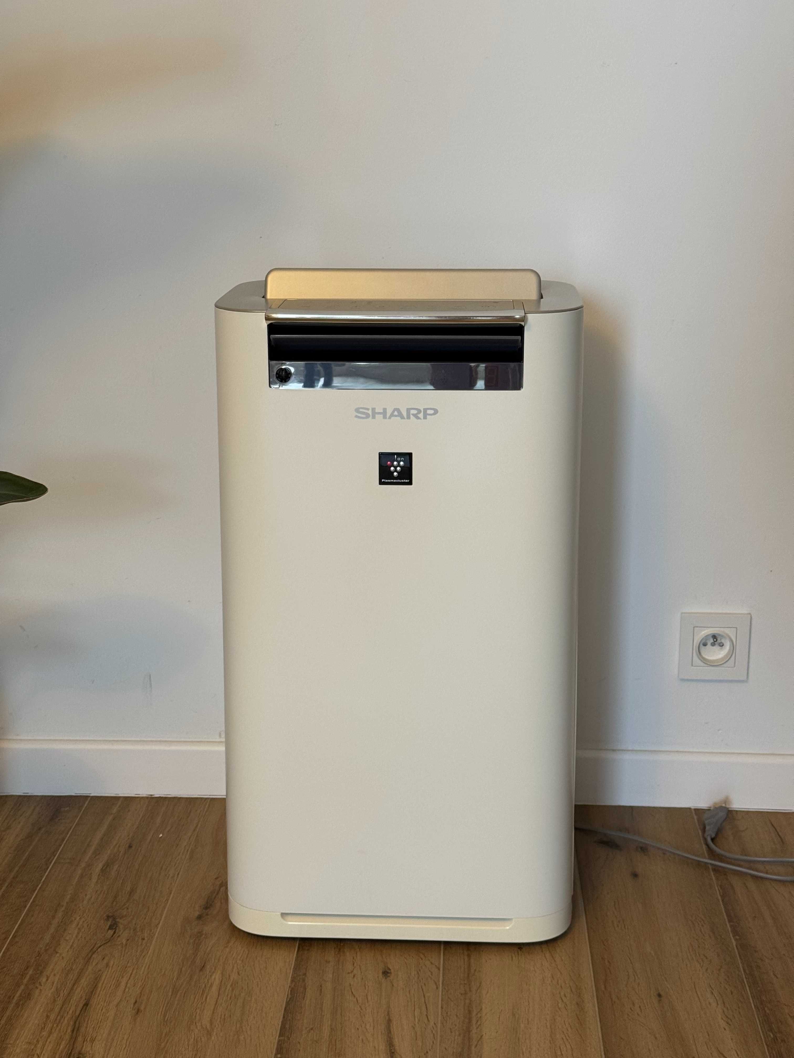 Oczyszczacz powietrza z nawilżaczem Sharp KC-G60EU-W + Nowe filtry