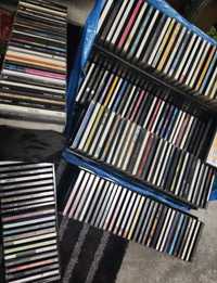 200CDs + 7 porta CDs