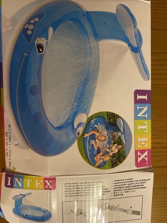 Piscina insuflavel spray baleia marca INTEX