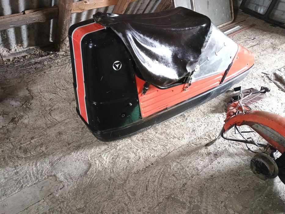 Продам коляску велорекс 700