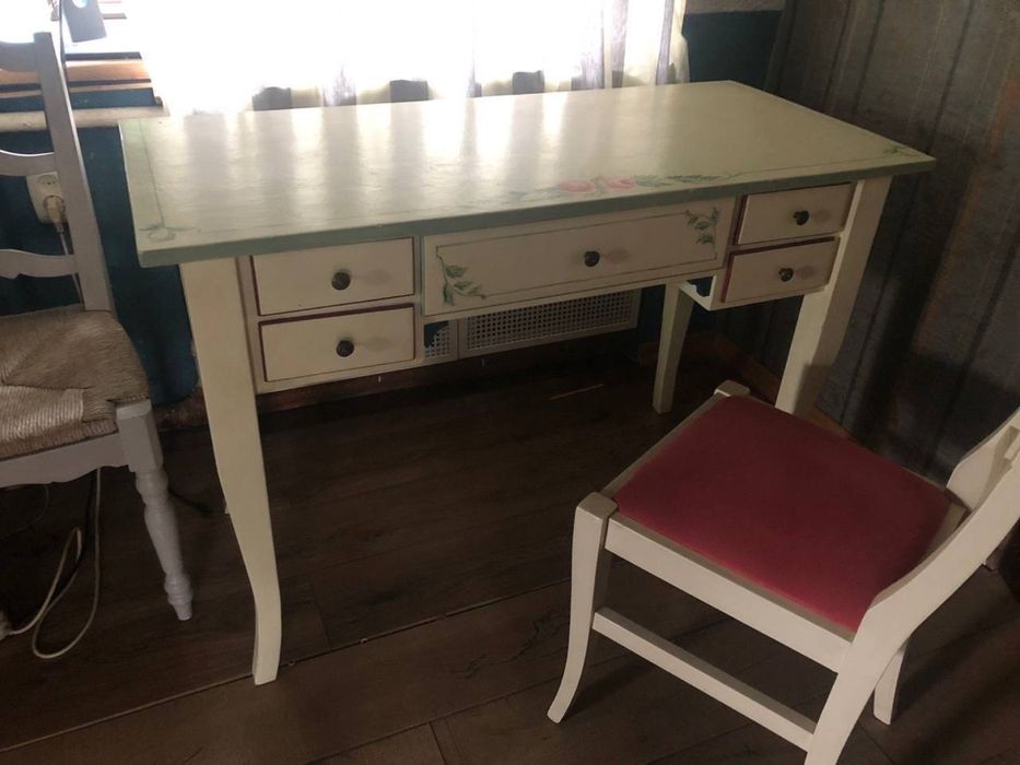 Продам Стол виробництво Италия.