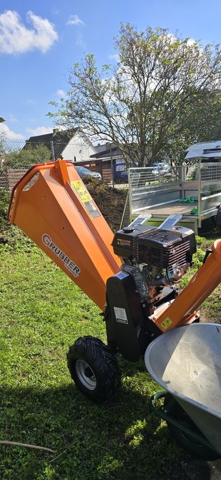 Rębak do gałęzi, przyczepka/ wynajem