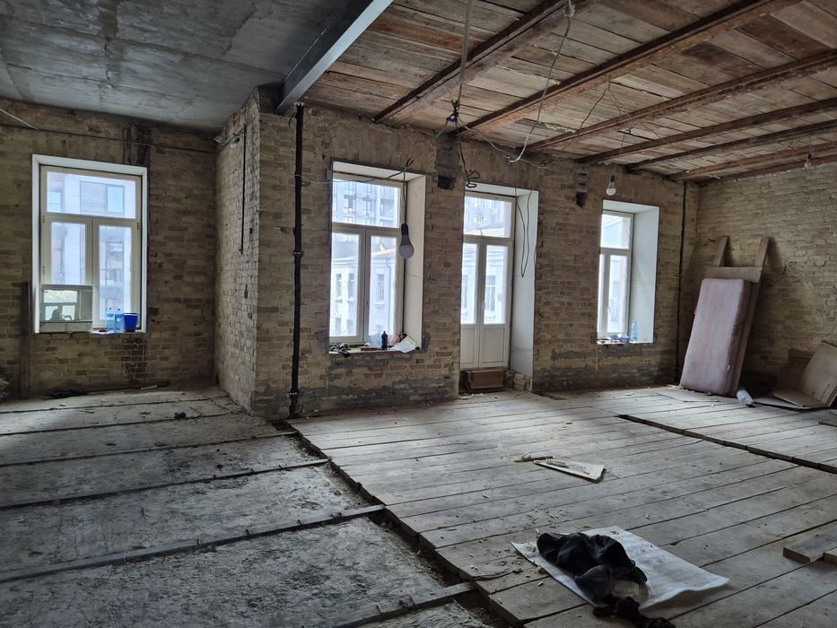 Продаж елітної квартири 150 м² на Золотих Воротах, Київ