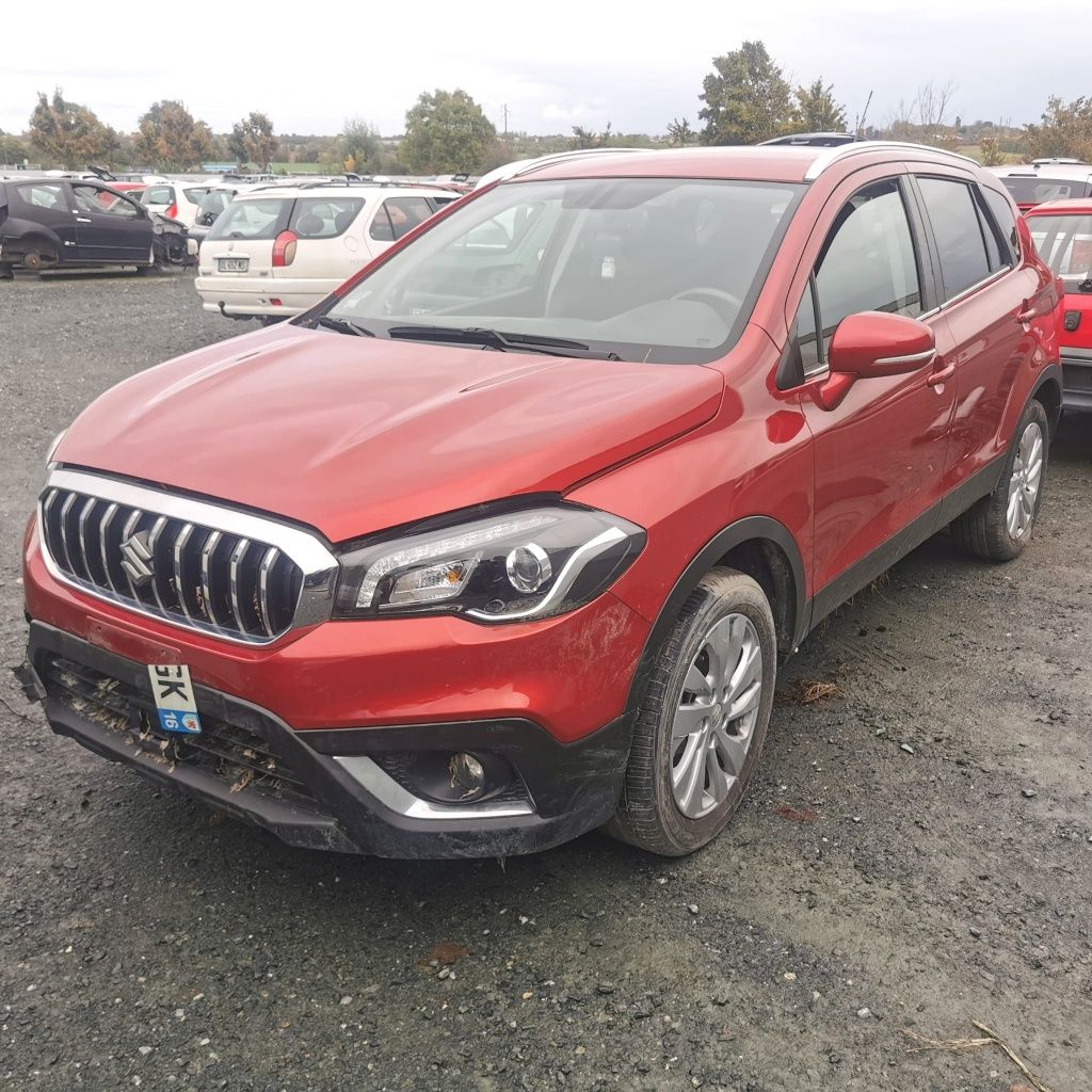 Suzuki SX4 S-Cross wszystkie części kolor ZQ5 C13