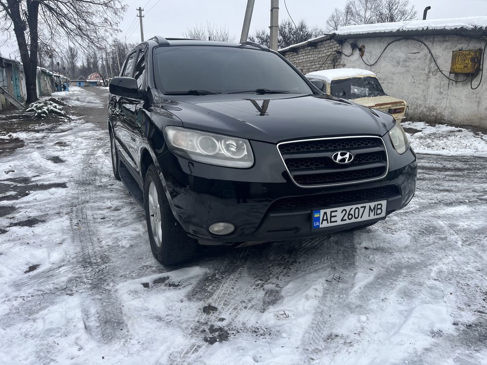 Продам автомобиль  Hyundai santa fe 2.7