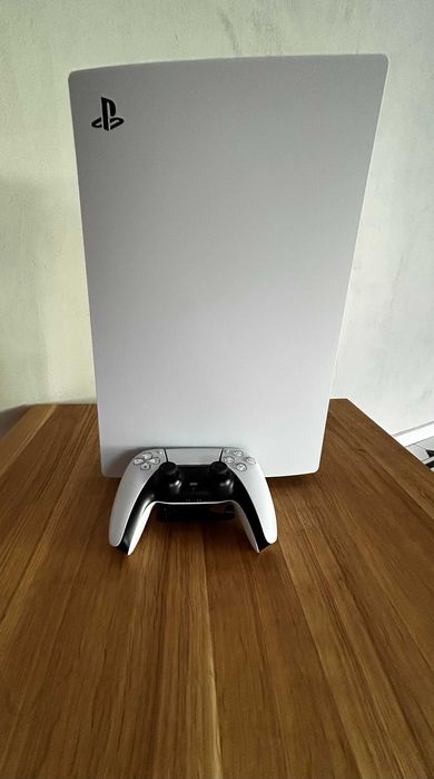 Konsola PS5 Digital Edition z kontrolerem i słuchawkami SONY Pulse 3D