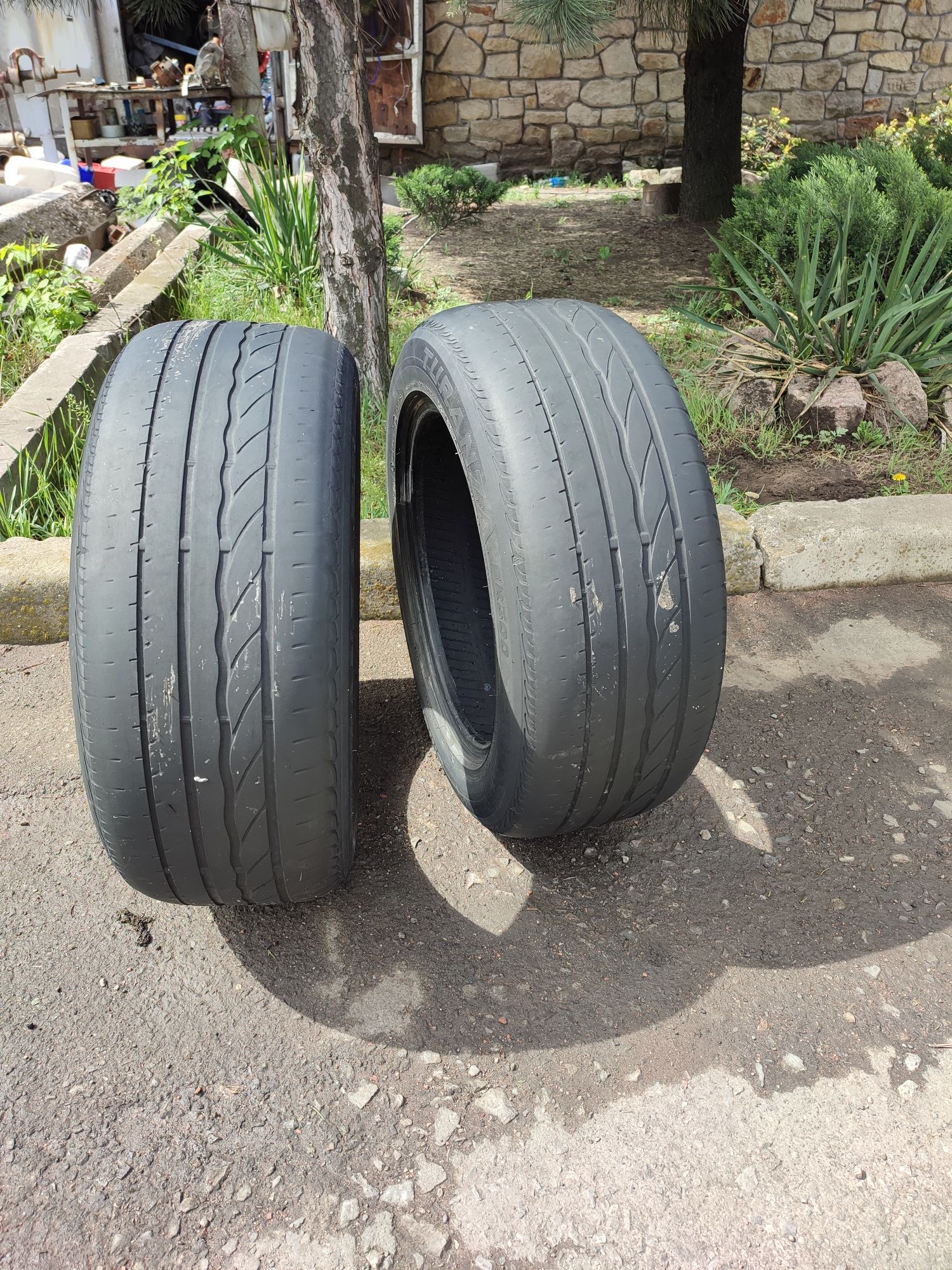 Продам лето Bridgestone 225/55 r16