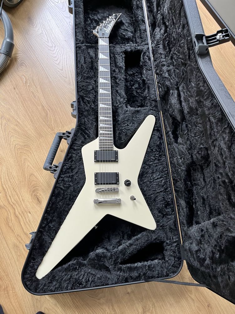 Jackson Gus G. Emg 81,85 plus nowy pokrowiec
