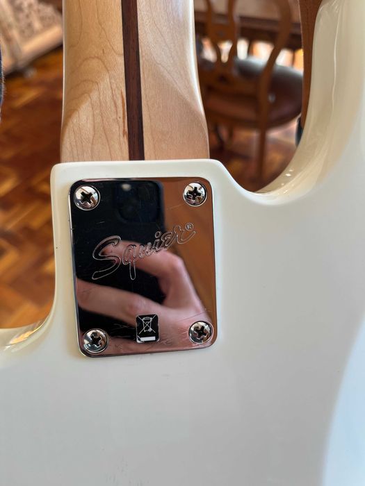 Kit Baixo Squier Precision + Fender Rumble