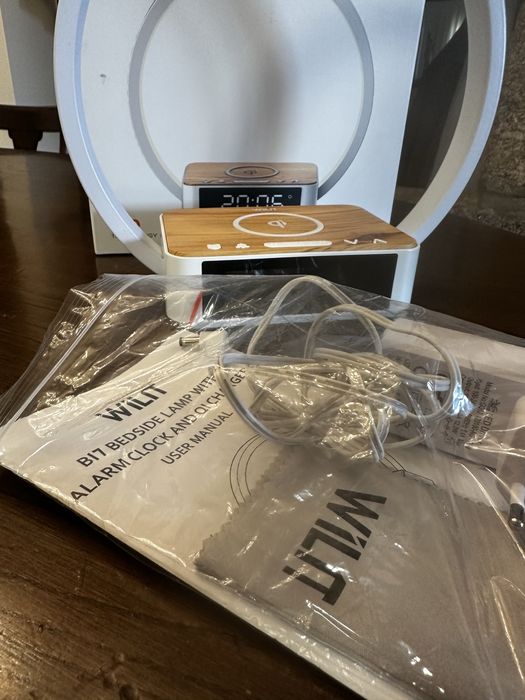 Candeeiro / Carregador Wireless