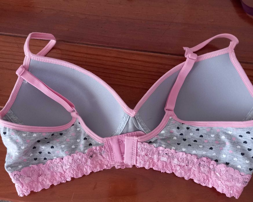 Soutien com corações do corte inglês 95B sem aros