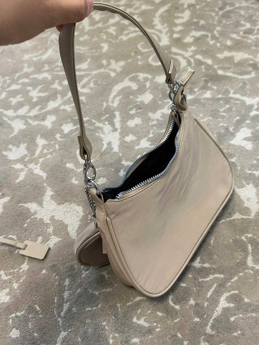 жіноча сумка  через плече бежева тканинна