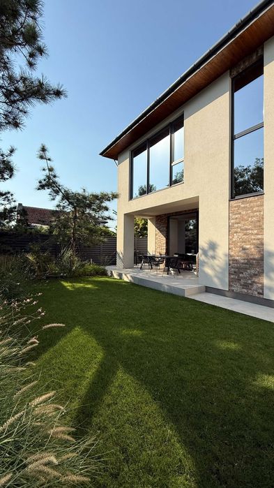 Продажа • Новый дом с бассейном Вильямса, 21 • 3 спальни • Гараж 2 а/м