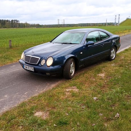 Mercedes CLK W230