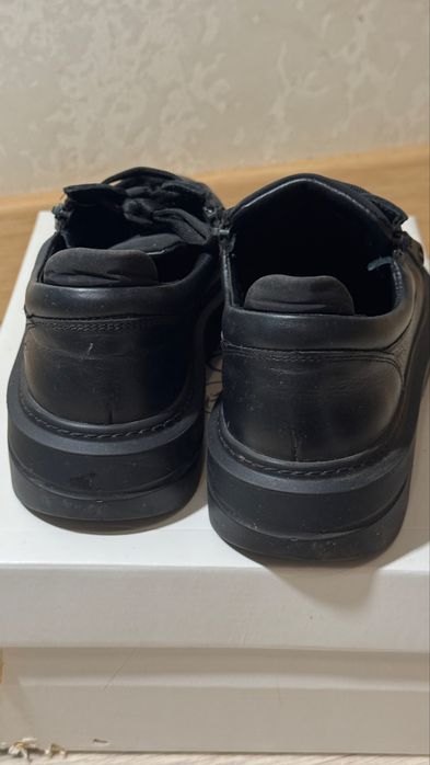 Кеды кожаные женские Estro