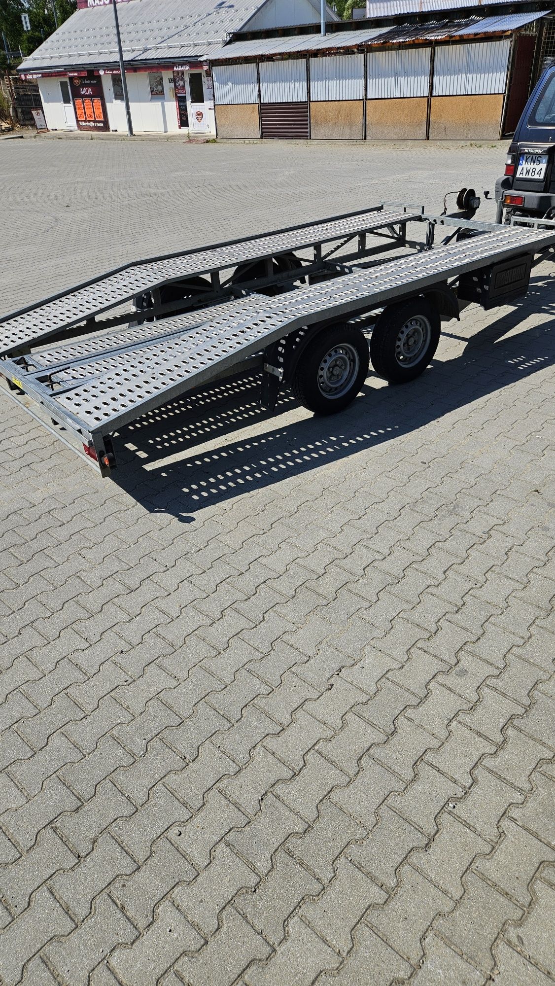 Laweta hakpol  2000kg dmc 2017r