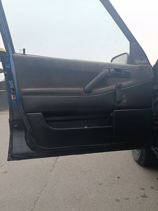 Пасат б3 в акуратному стані 1.6