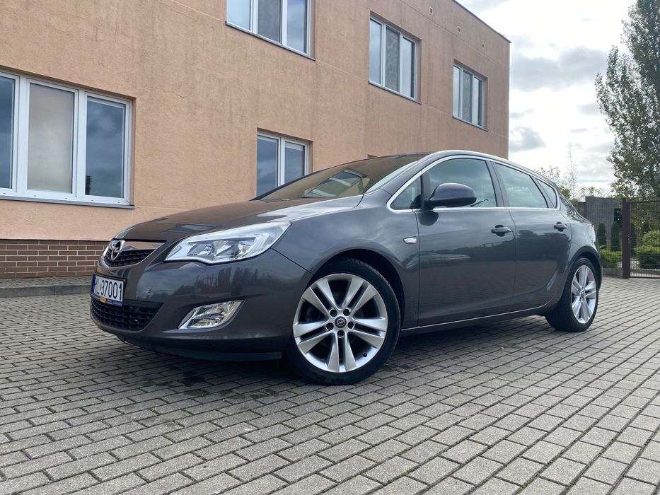 Opel Astra Opel Astra IV 1.7 CDTI Cosmo  2010