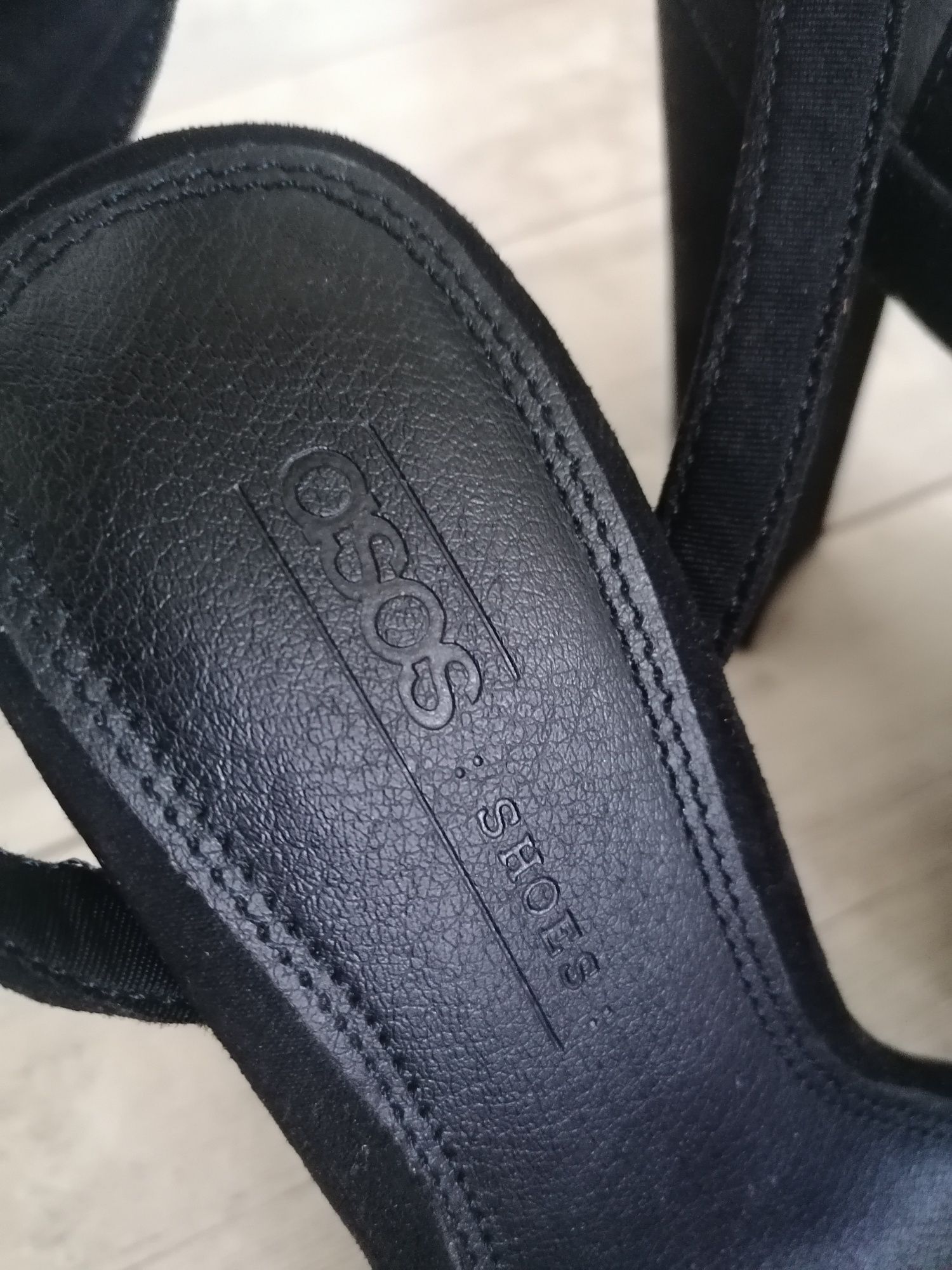 Buty damskie Asos, sandały czarne zamszowe rozmiar 5 (38), nowe